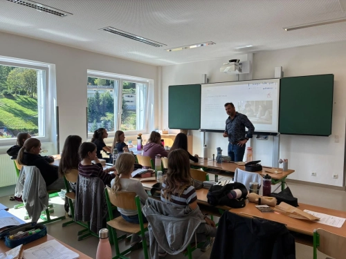Schirm-Charme und Melone 2026 – Foto 2