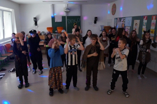 Fasching an der Mittelschule Birkfeld 13.02.2024 – Foto 31