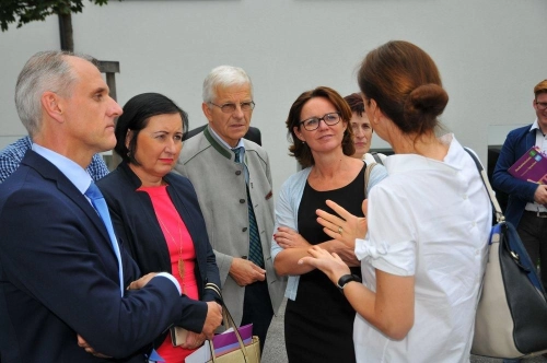 Besuch der Bundesministerin – Foto 38