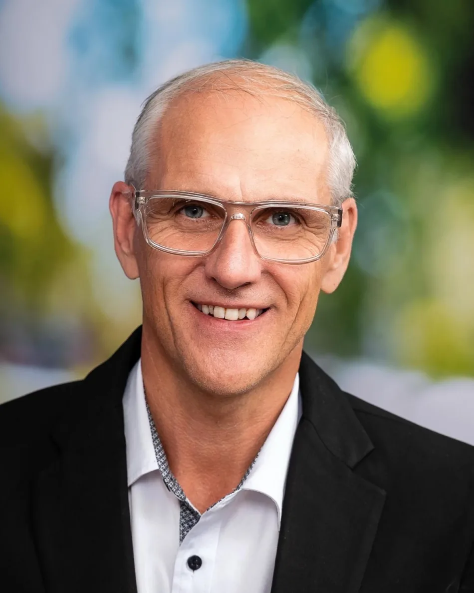 Foto: Mittelschule Birkfeld Porträt von Direktor Siegfried Rohrhofer